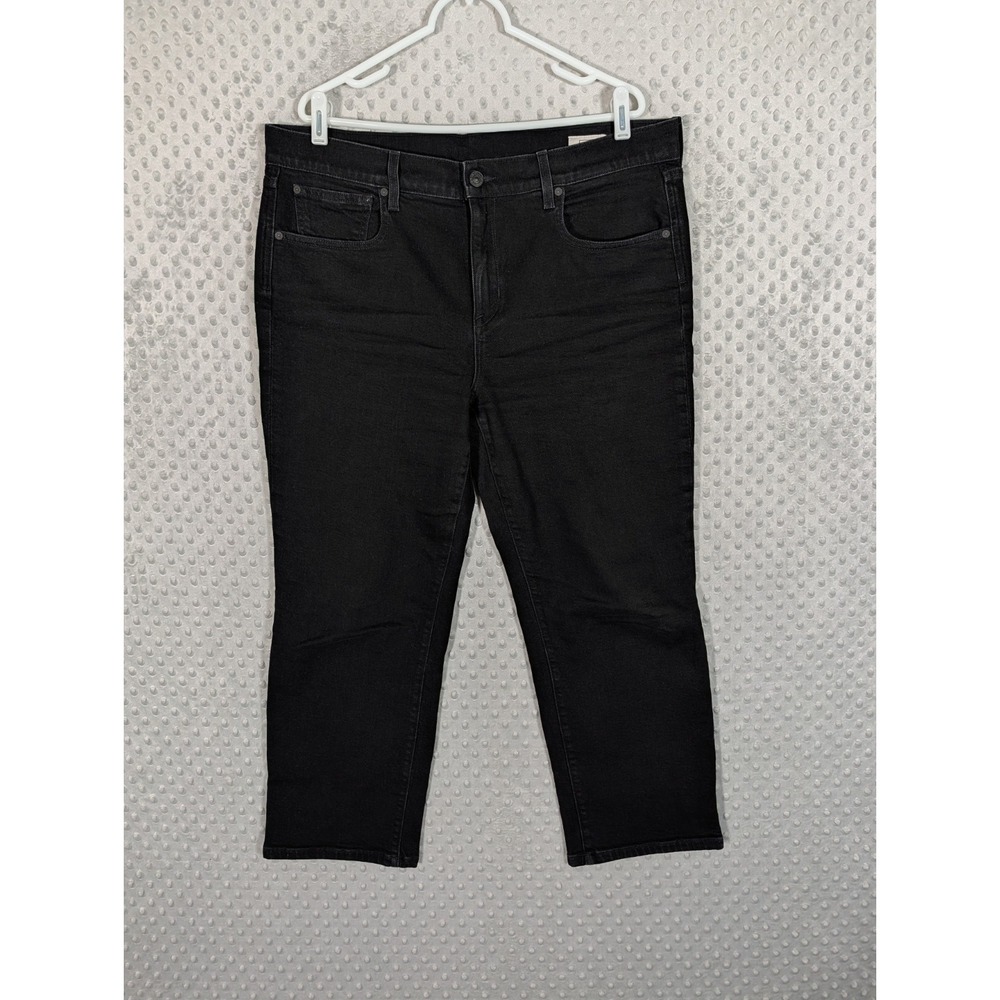 AYR Jeans Women's 34x26 "The Frenchie" Relaxed Fit Cropped Black Mid Rise